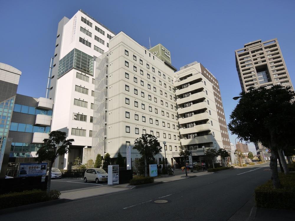 Route-inn Eki Higashi