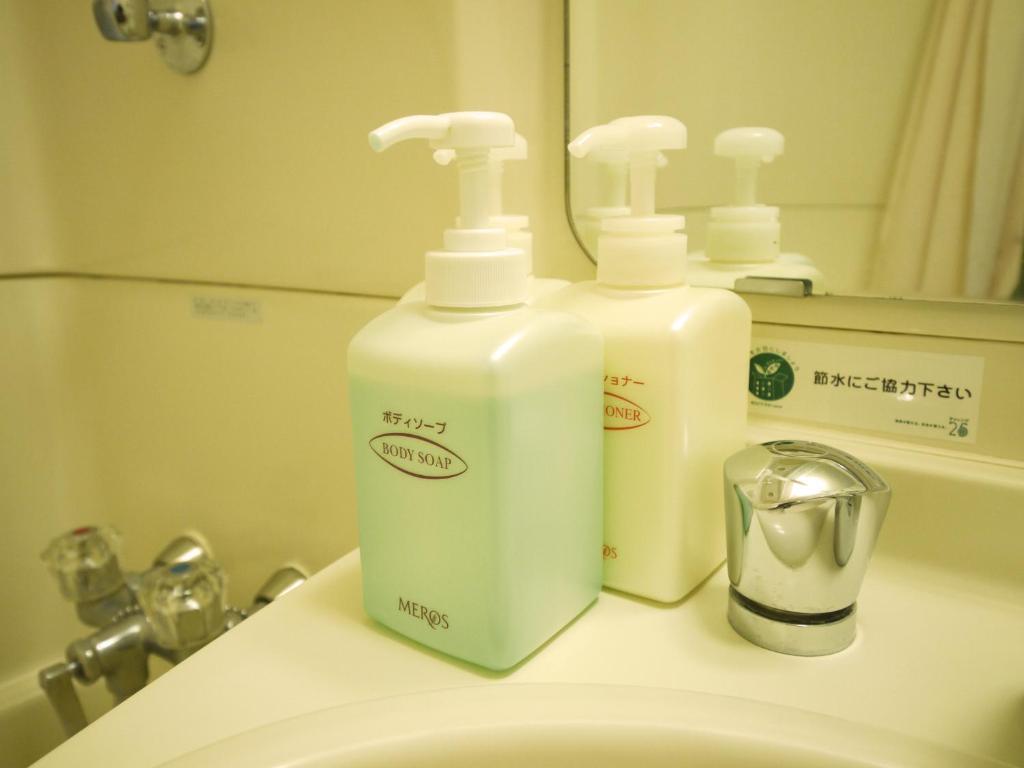 Hotel Route-inn Eki Higashi 3*